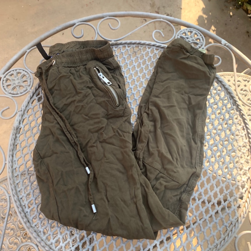 H&M army green joggers
